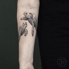 Geometric Fineline Tattoo - Sven Rayen